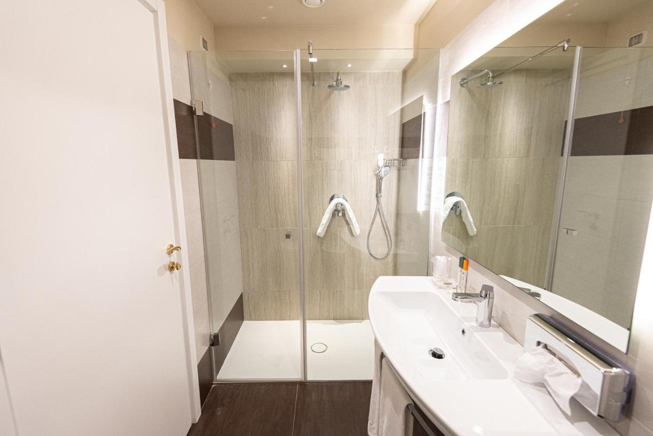 Suites & Apartments Liola' Castrocielo エクステリア 写真